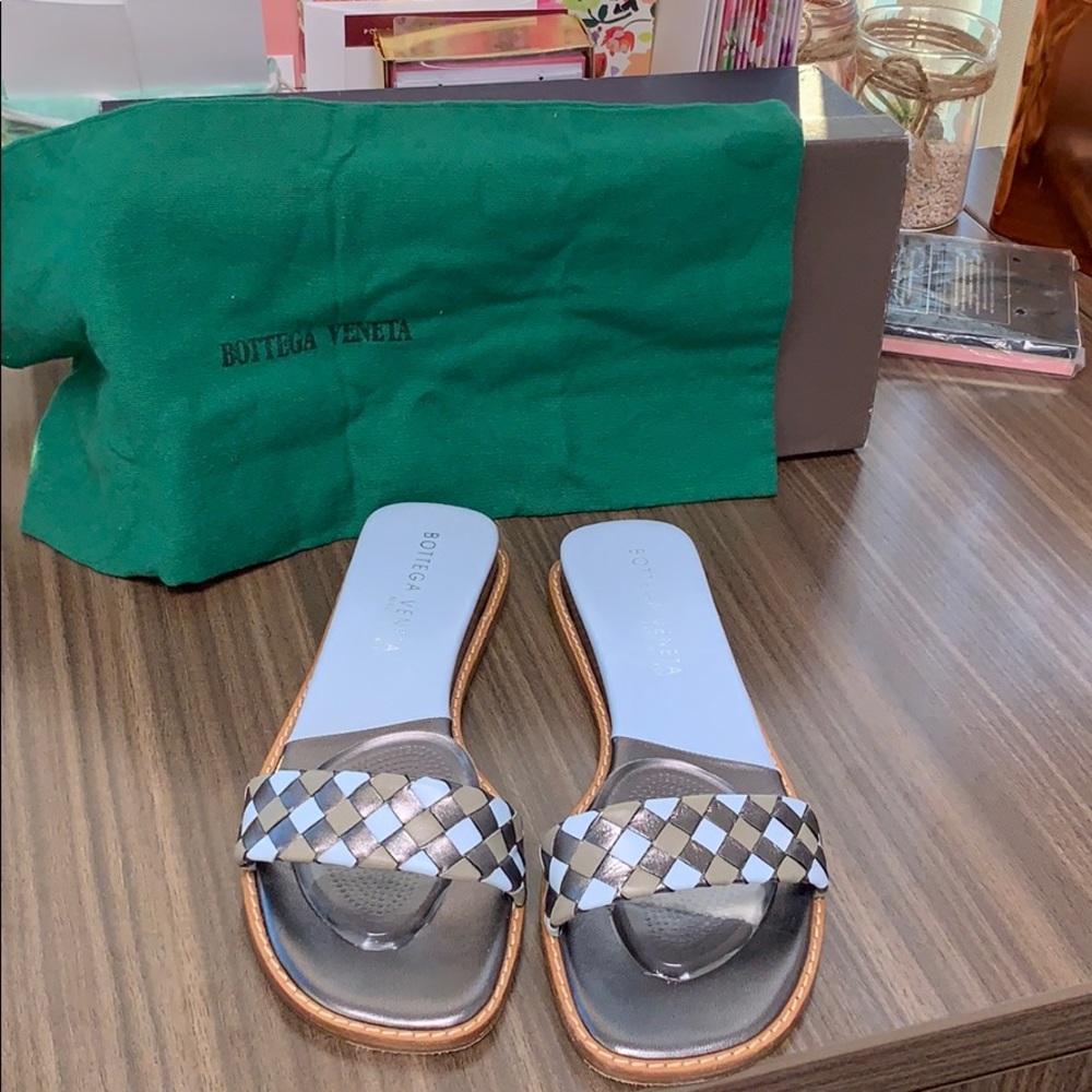 SOLD! Bottega Veneta Shoes- Gorgeous